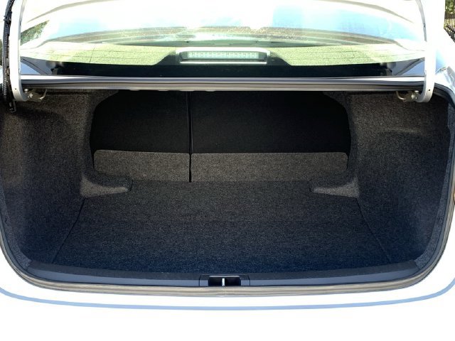 Used 2026 Toyota Corolla SE FWD image 38