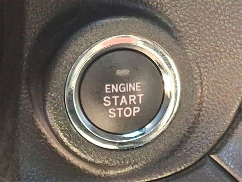 Certified 2022 Subaru Outback Limited XT image 24