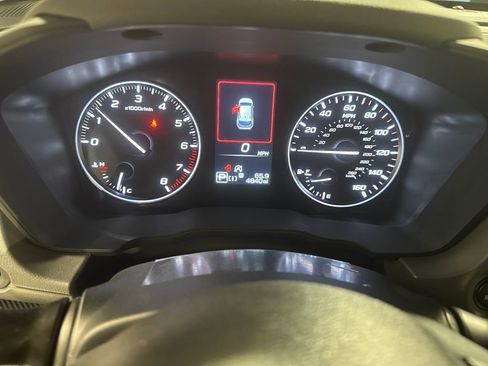 Used 2025 Subaru Crosstrek 2.0i Premium image 16