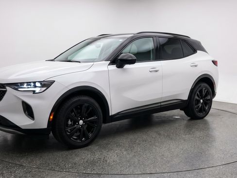 Used 2024 Buick Envision Sport Touring image 3