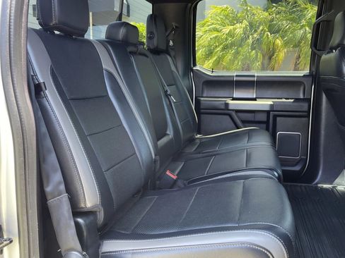 Used 2018 Ford F150 Raptor w/ Equipment Group 802A Luxury AWD/4WD image 27
