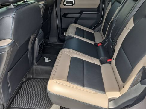 Used 2024 Ford Bronco Wildtrak AWD/4WD image 17