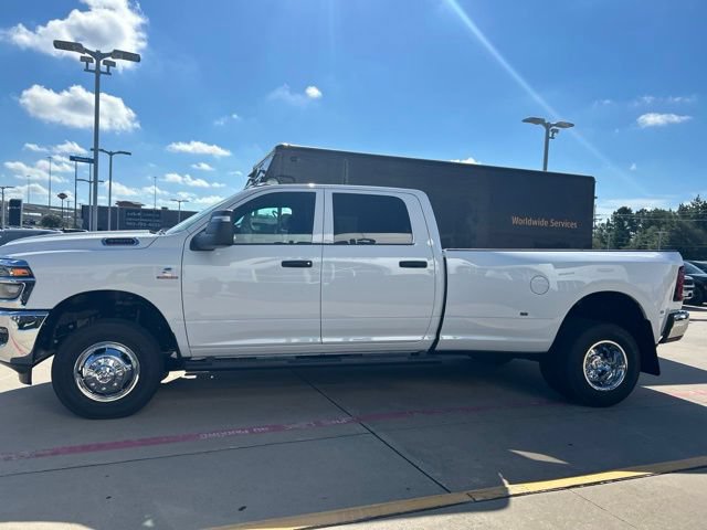 New 2027 RAM 3500 Tradesman AWD/4WD image 5