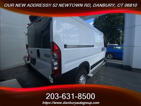 Used 2025 RAM ProMaster 2500 w/ U-Haul Equipment Group FWD image 7