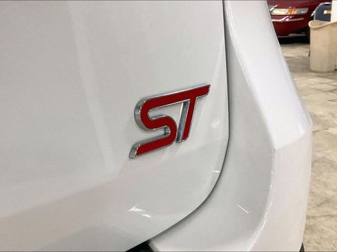 Certified 2020 Ford Explorer ST AWD/4WD image 8
