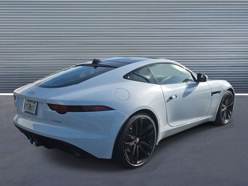Used 2020 Jaguar F-TYPE P340 image 3