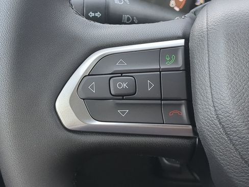 New 2026 Jeep Compass Latitude image 21