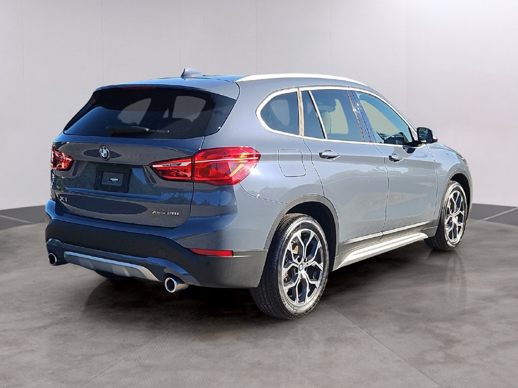Used 2022 BMW X1 xDrive28i AWD/4WD image 4