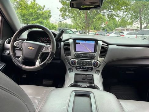 Used 2015 Chevrolet Suburban LT AWD/4WD image 13