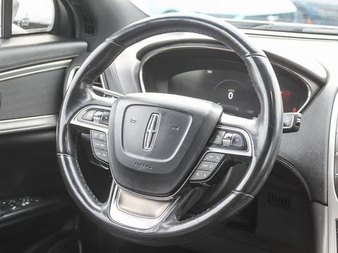 Used 2019 Lincoln Nautilus Select w/ Cargo Utility Package image 19