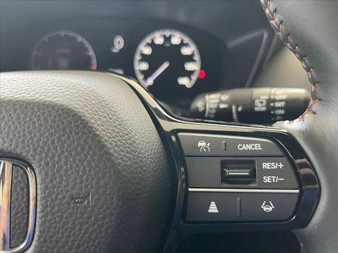 Used 2024 Honda HR-V Sport image 19
