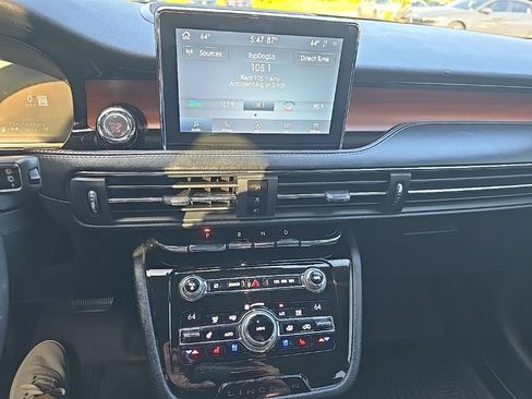 Used 2020 Lincoln Corsair Reserve w/ Equipment Group 201A image 13