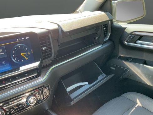 Certified 2022 Chevrolet Silverado 1500 RST w/ All Star Edition Plus AWD/4WD image 27