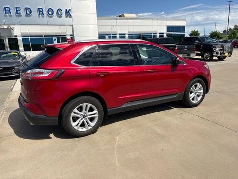Used 2020 Ford Edge SEL w/ Convenience Package AWD/4WD image 3