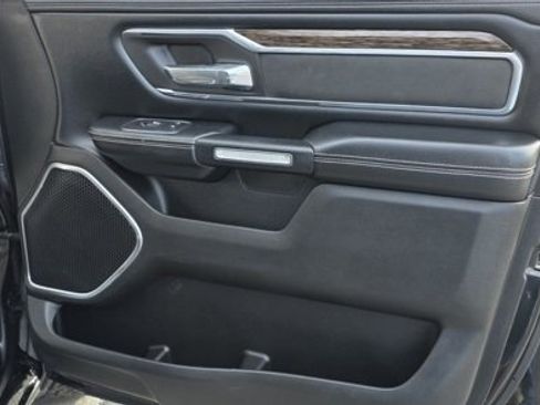 Used 2019 RAM 1500 Laramie image 14