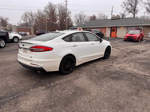 Used 2020 Ford Fusion SE w/ Equipment Group 151A image 5