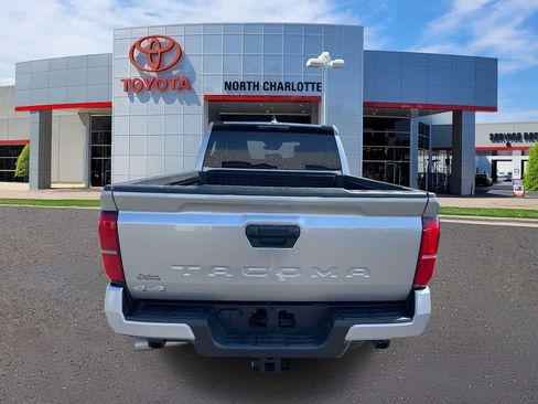 Used 2025 Toyota Tacoma SR5 image 8