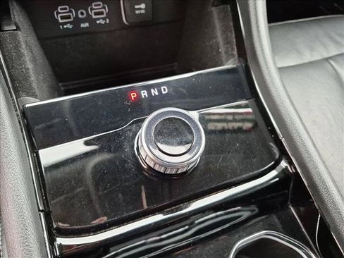 Used 2021 Jeep Grand Cherokee L Limited RWD image 12