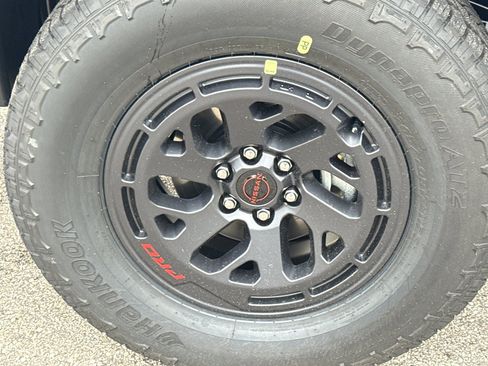 New 2026 Nissan Frontier PRO-4X AWD/4WD image 10