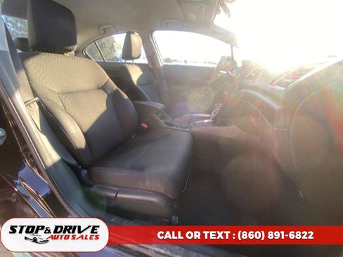 Used 2014 Honda Civic LX image 16