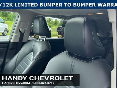 Used 2021 Toyota Highlander XLE AWD/4WD image 15