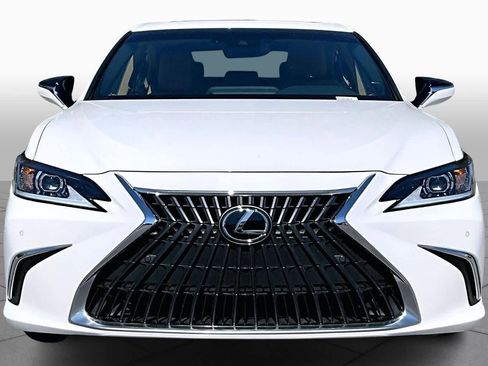 Used 2025 Lexus ES 350 w/ Premium Package image 4