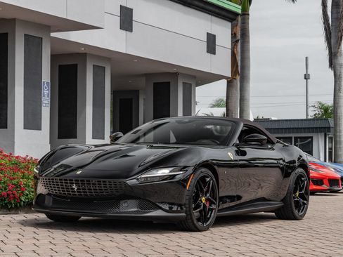 Used 2025 Ferrari Roma Spider image 23