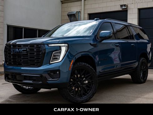 Used 2025 GMC Yukon XL Denali w/ Sun & Power Step Package AWD/4WD image 5