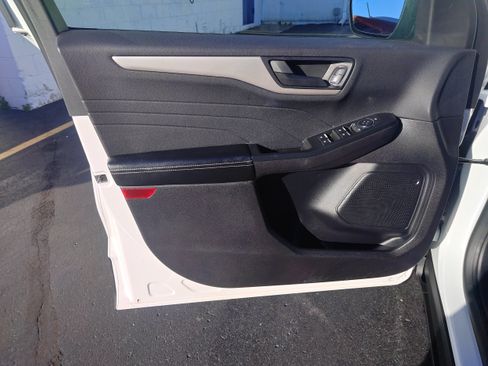 Used 2022 Ford Escape SE w/ Convenience Package FWD image 20