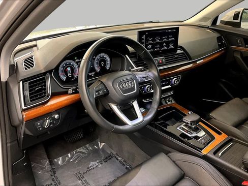 Used 2023 Audi Q5 2.0T Prestige w/ Prestige Package AWD/4WD image 18