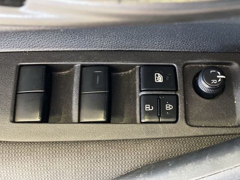 Used 2024 Toyota Corolla LE FWD image 16