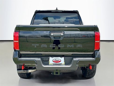 New 2025 Toyota Tacoma TRD Off-Road image 5
