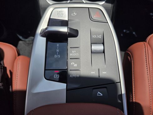 New 2026 BMW X1 xDrive28i w/ Technology Package AWD/4WD image 24