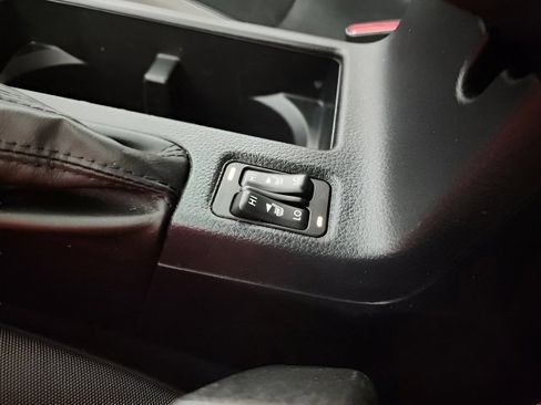 Used 2016 Subaru Crosstrek 2.0i Premium w/ Moonroof Package image 34