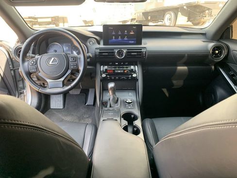Used 2024 Lexus IS 300 RWD image 18