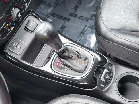 Used 2019 Jeep Compass Limited FWD image 19