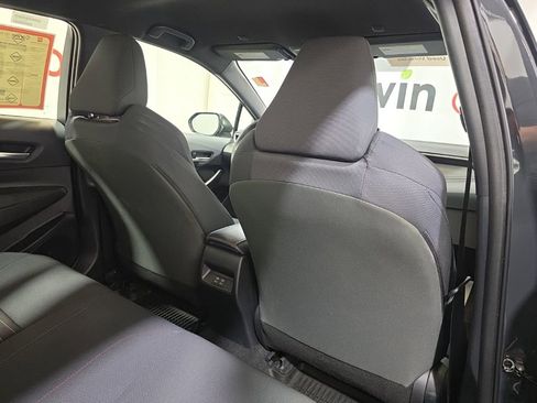 Used 2025 Toyota Corolla SE image 19