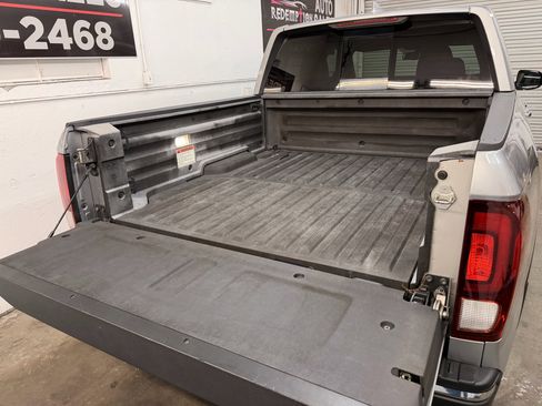 Used 2020 Honda Ridgeline RTL-E image 32