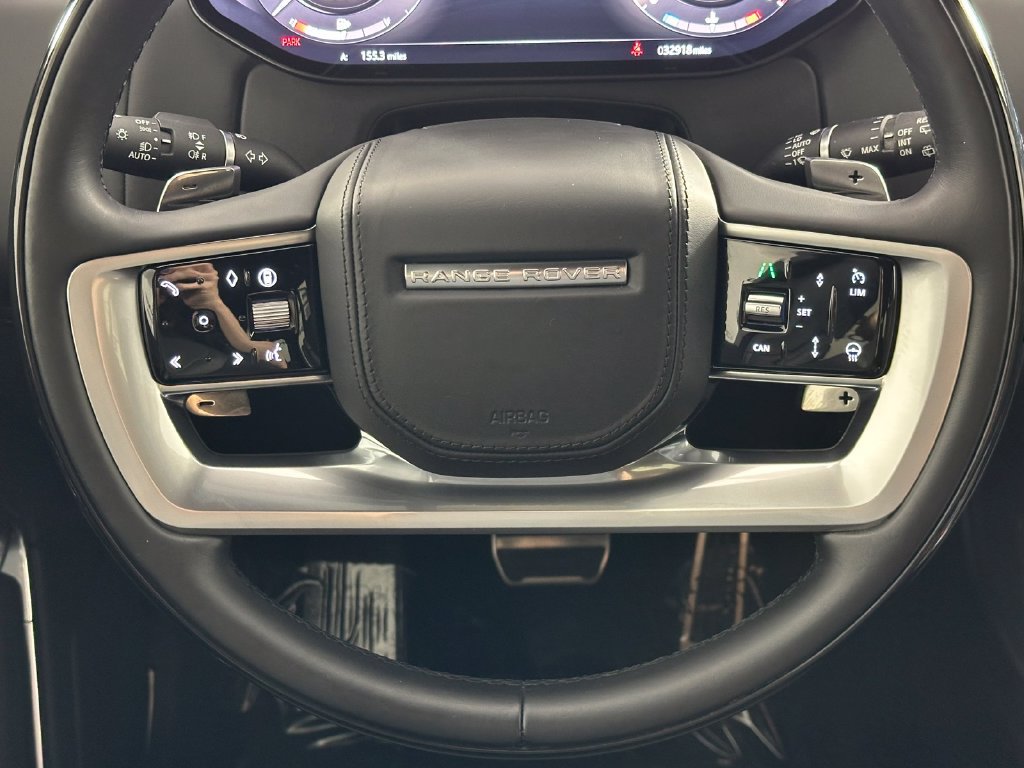 Used 2024 Land Rover Range Rover SE AWD/4WD image 27