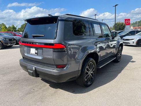 Used 2026 Lexus GX 550 w/ Cold Area Package AWD/4WD image 6