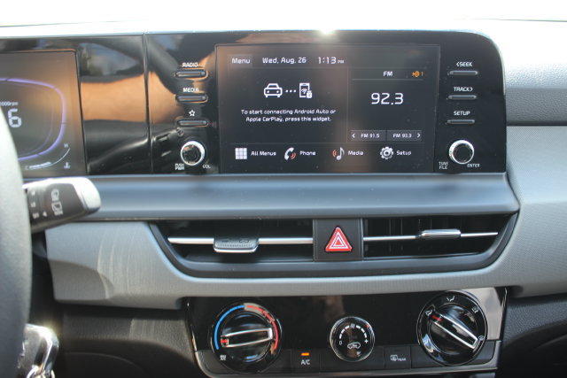 Certified 2025 Kia Seltos LX AWD/4WD image 4