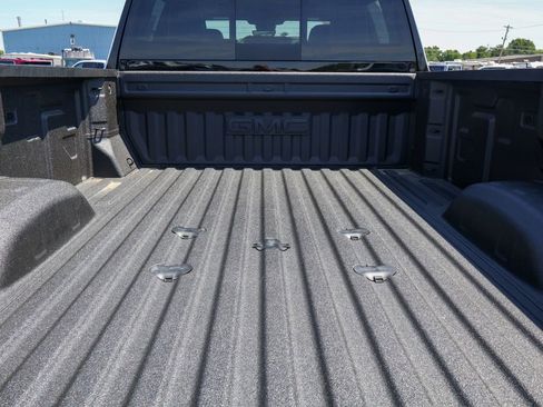 New 2026 GMC Sierra 3500 Denali Ultimate AWD/4WD image 6
