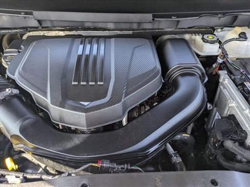 Used 2024 GMC Acadia Elevation image 22