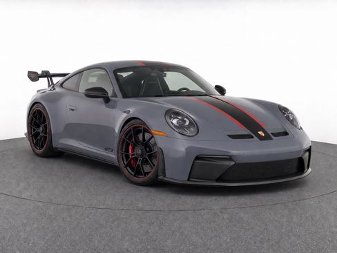 Certified 2026 Porsche 911 GT3 RWD image 2