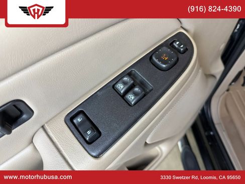 Used 2007 GMC Sierra 2500 SLE w/ Onstar Plus Package AWD/4WD image 42