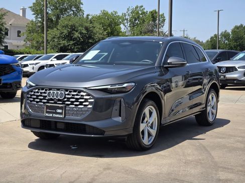 Certified 2025 Audi Q5 Premium Plus AWD/4WD image 6