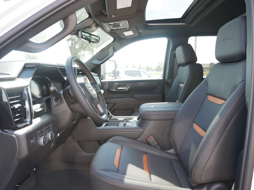 New 2026 GMC Sierra 3500 AT4 w/ AT4 Premium Plus Package AWD/4WD image 6