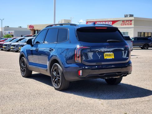 Used 2025 Kia Telluride EX X-Line AWD/4WD image 3