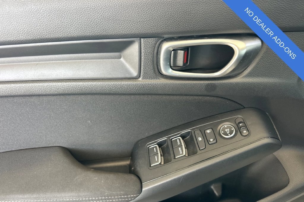 Used 2023 Honda Civic Sport image 11