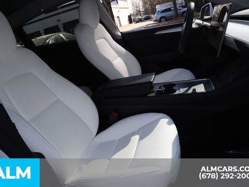 Used 2024 Tesla Model Y Performance image 28